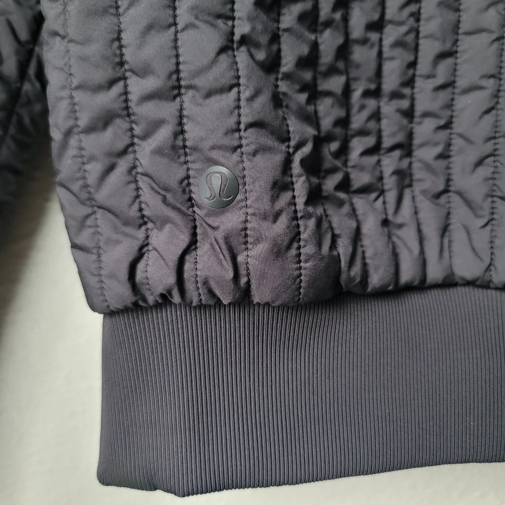 Lululemon Reversible Non-Stop Bomber Jacket LW4CBYS Size 2 In Black